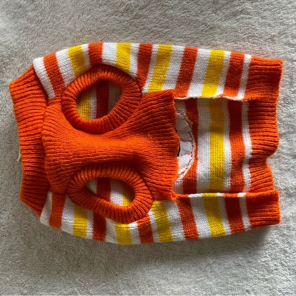 Small Dog Sweater - Picture 2 of 4